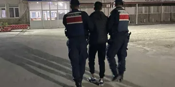 “Adın suça karıştı” denilerek 235 bin lira dolandırıldı