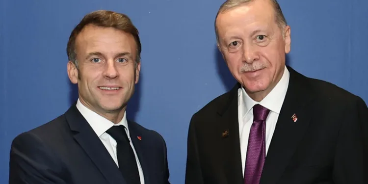 Cumhurbaşkanı Erdoğan, Fransa Cumhurbaşkanı Macron ile görüştü