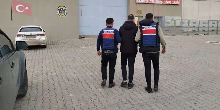 Gaziantep’te kesinleşmiş cezası bulunan 3 firari yakalandı