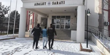 10 yıl hapis cezası ile aranan şahıs yakalandı