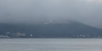Çanakkale Boğazı gemi geçişlerine kapatıldı