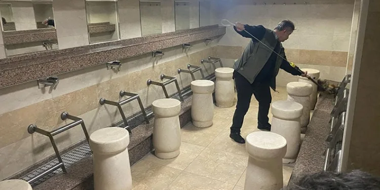 Polis öğrencilere çete ve terörden korunma yöntemlerini anlattı