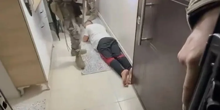Kayseri’de ‘torbacı’ operasyonunda 44 gözaltı