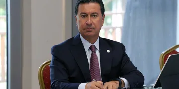 Ege denizindeki depremler sonrası 5 Büyükşehir Başkanı bir arayla geliyor