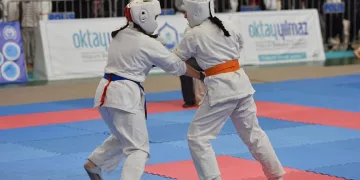 Yıldırım’da karate rüzgarı