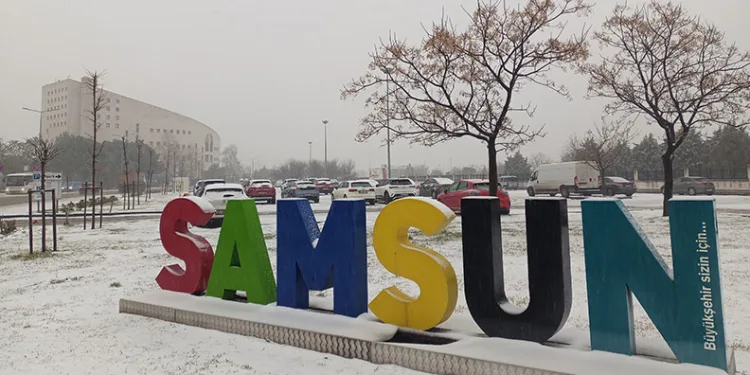 Samsun’da yoğun kar yağışı