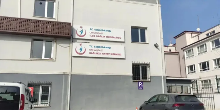 Bursa’da aile hekimi, memurla yumruk yumruğa kavga etti