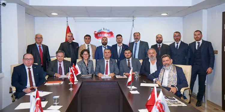 ANASİAD’da Hakan Birkan güven tazeledi