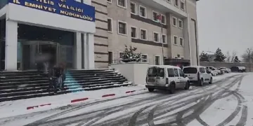 Bitlis merkezli uyuşturucu operasyonu