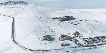 Karacadağ Kayak Merkezi sezonu açtı