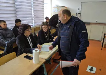 Kosova’da halk sandık başında