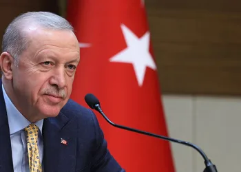 CHP Genel Başkanı Özel, İmamoğlu ve Yavaş ile görüştü