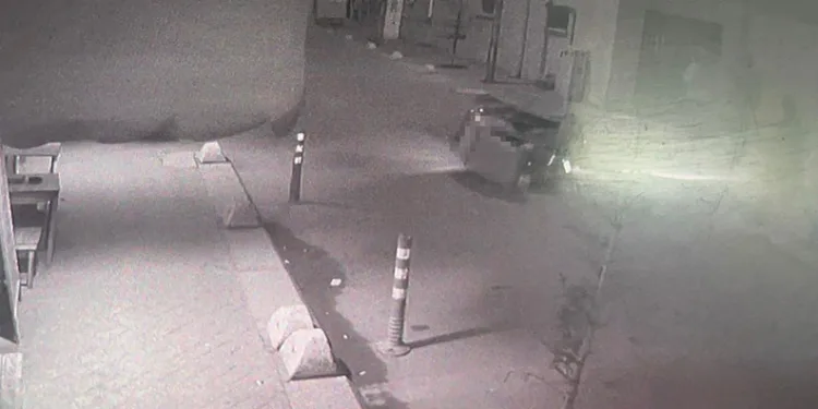 Sokağa ani çıkan çocuğa motosiklet çarptı