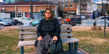 Madde bağımlısı oğlunun şiddetine maruz kaldı