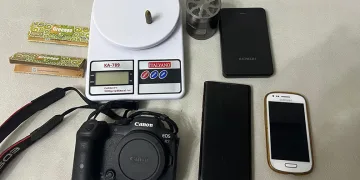 DEM Partili Başkanın yeğeni, uyuşturucu madde ile yakalandı