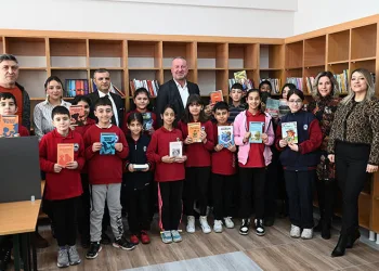 Karacabey Belediyesi’nden eğitime öncü destek