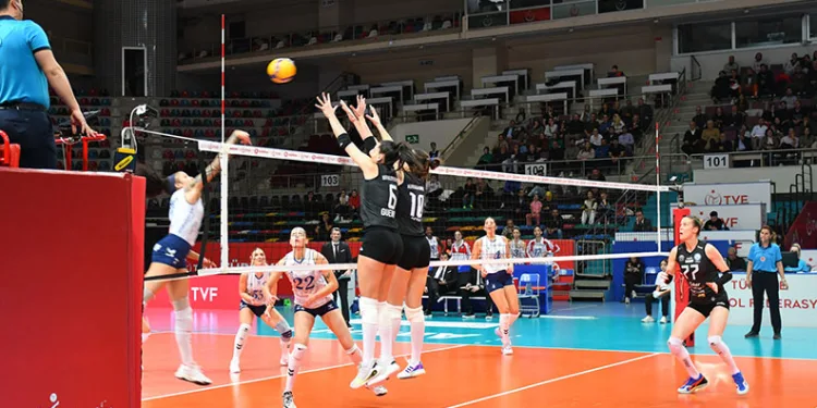 Osmangazi Belediyesi’nden minyatür sanatıyla Yaşar Kemal sergisi