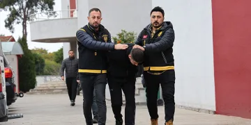 3 kişiyi öldürdü, “Hayatım karardı” dedi