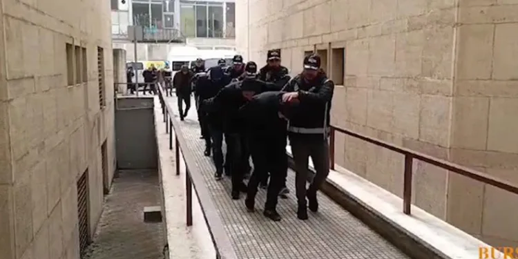 Bursa’da tefeci operasyonu: 11 kişi tutuklandı
