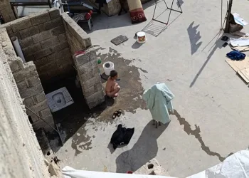 Üvey anne dehşeti: Soğuk su döküp hortumla dövdüler