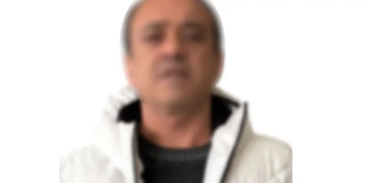 Araçlara kar topu atan çocuklara silah çekti