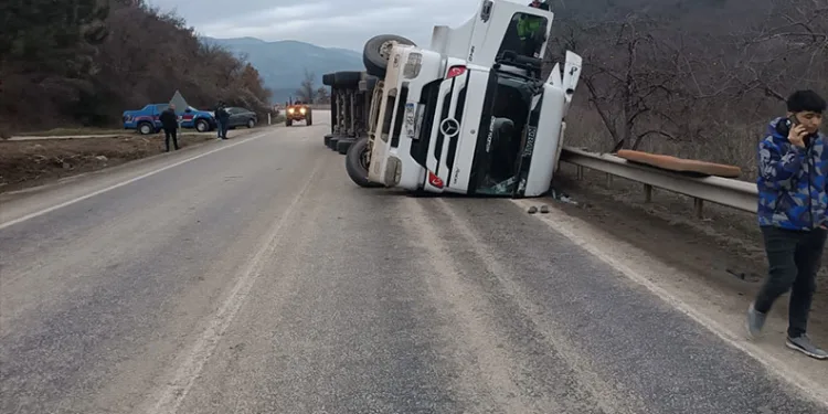 Tekirdağ’da prefabrik ev alev alev yandı