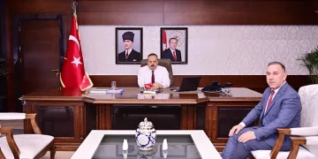 Ramazan ayında sofraların vazgeçilmezi hurmanın fiyatı: 60-350 TL arasında