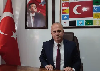 Kurtulmuş, Nagoya’da Türk Vatandaşlarıyla Buluştu