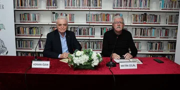 Adnan Özer ile ‘Şairin Şiir Evreni’nde yolculuk