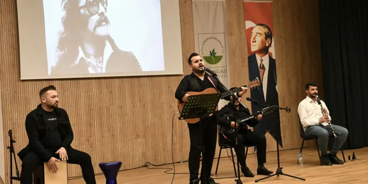 Osmangazi Belediyesi Cem Karaca’yı andı