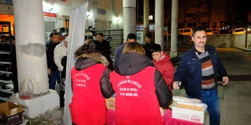 “Biz, sizi deprem illerinden, afet bölgelerinden iyi tanırız, deprem turistleri olarak politik müsamerelerinizi yapıp gittiniz”