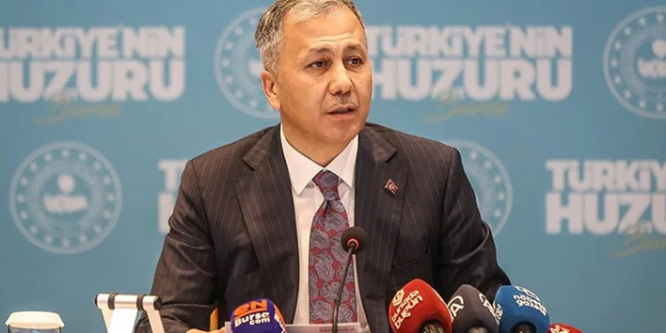 Manisa’da jandarmadan 7 mahallede dev operasyon