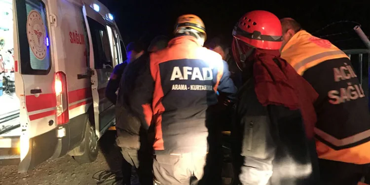 Afyonkarahisar’da trafik kazası: 1 ölü, 6 yaralı