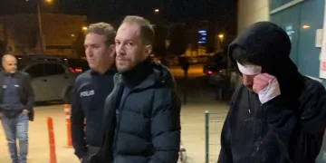 Kendini vali olarak tanıtıp iş adamlarını dolandıran şahıs tutuklandı