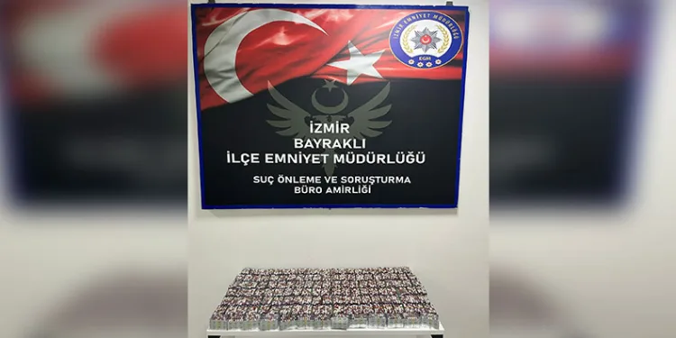 İzmir’de uyuşturucu taciri 15 binin üzerinde hapla yakalandı