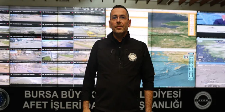 Bursa’da yolu kesip böyle eğlendiler