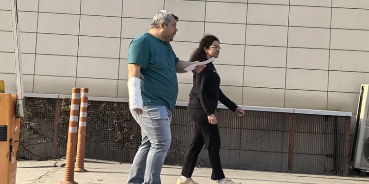 Meslektaşının burnunu kıran doktor tahliye oldu
