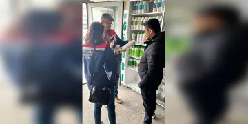 “Biz, sizi deprem illerinden, afet bölgelerinden iyi tanırız, deprem turistleri olarak politik müsamerelerinizi yapıp gittiniz”