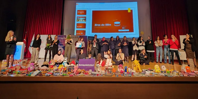 Ebeveyn zirvesi BUÜ’de yapıldı