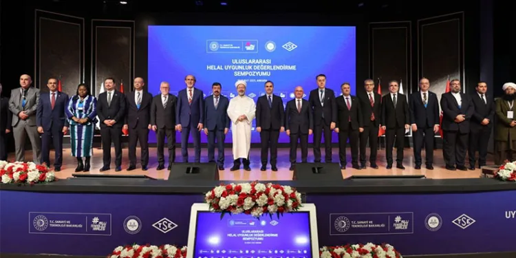 TBMM Başkanı Kurtulmuş, Türkmenistan Meclis Başkanı Gulmanova ile görüştü