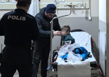 Maraş otunu çiğneyen çocuk hastanelik oldu