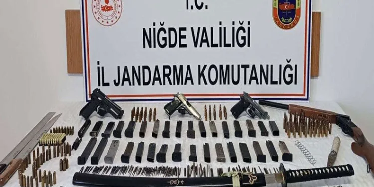 Sarıyer’de akrobatik hareketler yapan motosikletli kamerada