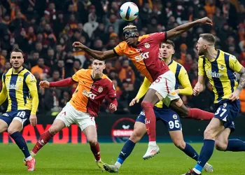 Galatasaray-Fenerbahçe derbisinde golsüz beraberlik