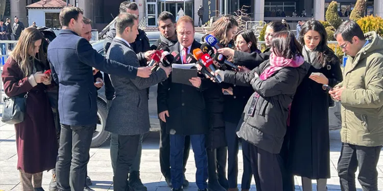 TBMM Başkanı Kurtulmuş, Türkmenistan Meclis Başkanı Gulmanova ile görüştü