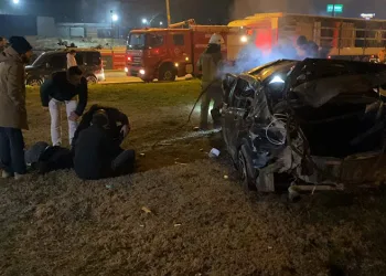 Bursa’da 2 otomobilin çarpıştığı kazada 2 kişi yaralandı