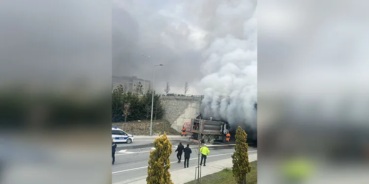 İnşaat şantiyesinde çıkan yangın korkuttu