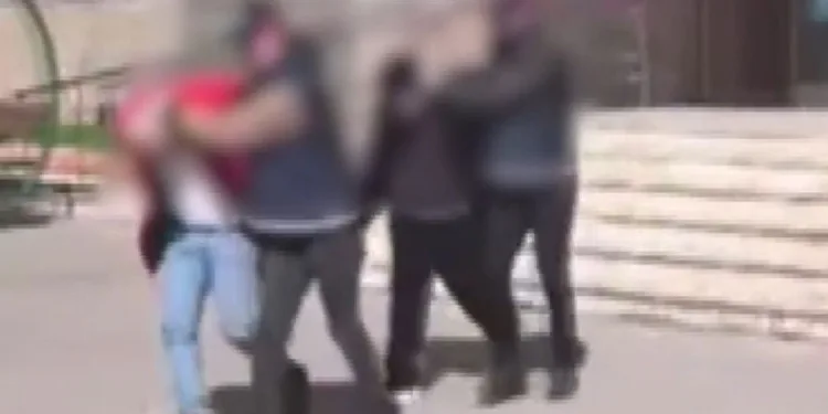 Sahte sevgili şebekesine ‘Sevgililer Günü’ operasyonu: 16 gözaltı