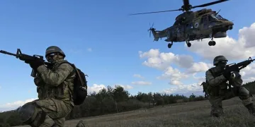 Edirne’de biri gri kategoride yer alan iki terörist yakalandı