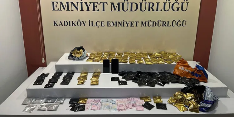Kastamonu’da uyuşturucuyla yakalanan 4 kişi gözaltına alındı