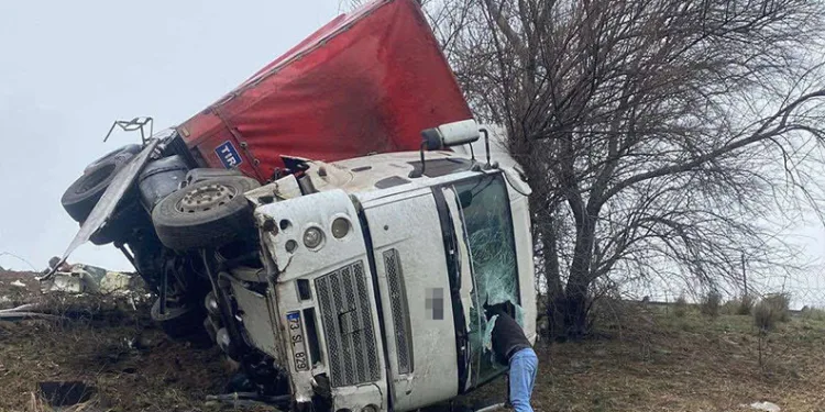 Hakkari’de izinsiz çakar lamba kullananlara ceza